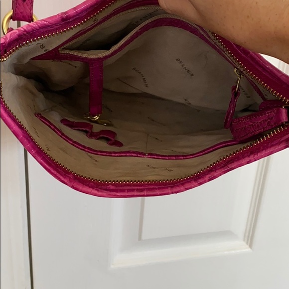 Brahmin fuschia crossbody - Picture 2 of 3